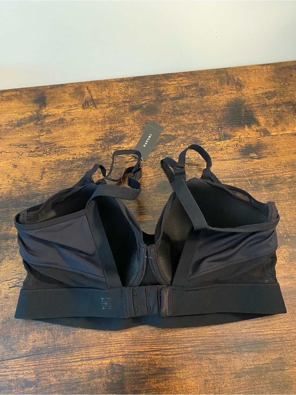NWT Natori Black Gravity Contour Underwire Sports Bra - Picture 3 of 5